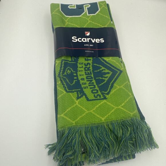 Seattle Sounders MLS Game Day Match Scarves 2 Pack Green & Blue 100% Acrylic - Picture 3 of 7